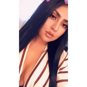 Meet your Posher, Stacy